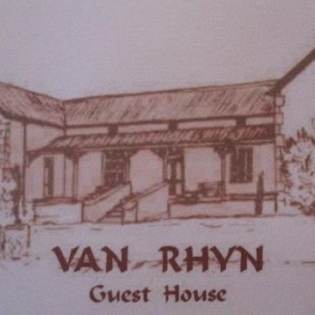 Van Rhyn Guest House Vanrhynsdorp Bagian luar foto